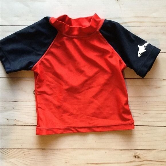 Swim shirt FREE with any 5 for $25 bundle - Picture 1 of 3